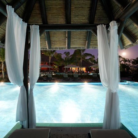 Asia Gardens Hotel & Thai Spa, A Royal Hideaway Hotel Финестрат Удобства фото The pool at the Hard Rock Hotel
