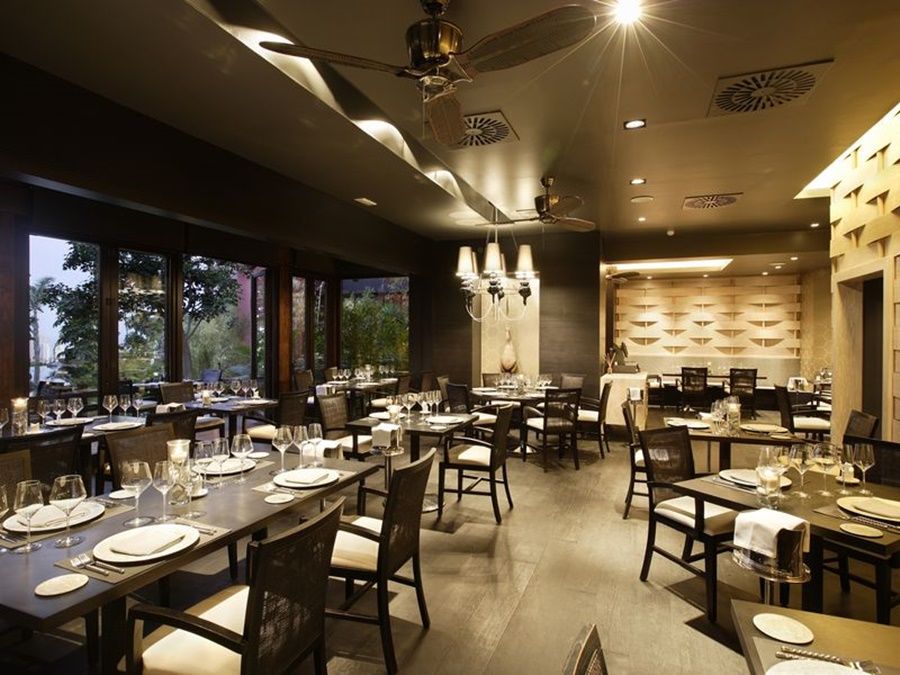 Asia Gardens Hotel & Thai Spa, A Royal Hideaway Hotel Финестрат Экстерьер фото Interior of the restaurant