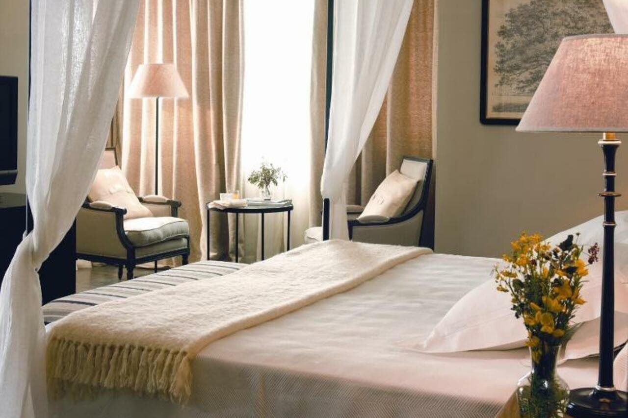 Asia Gardens Hotel & Thai Spa, A Royal Hideaway Hotel Финестрат Экстерьер фото A bedroom at the Mandarin Oriental, Bangkok